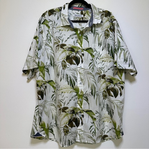 Tommy Bahama | Men's Cotton Shirt Tropical Print Collared Button-Up Short Sleeve - Picture 1 of 11